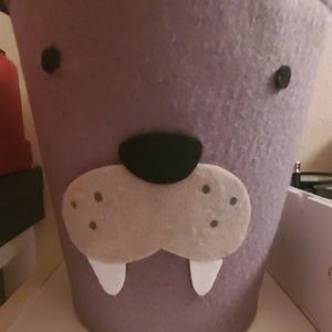 Meet your Posher, Max